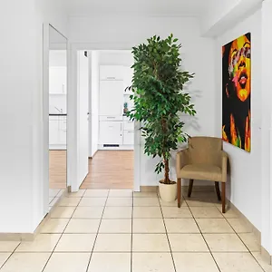 https://sky9-penthouse-apartments.vienna-besthotels.com